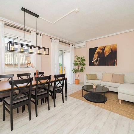 Casa Terra: Apartment 50 Meters From The Beach Torrevieja Kültér fotó
