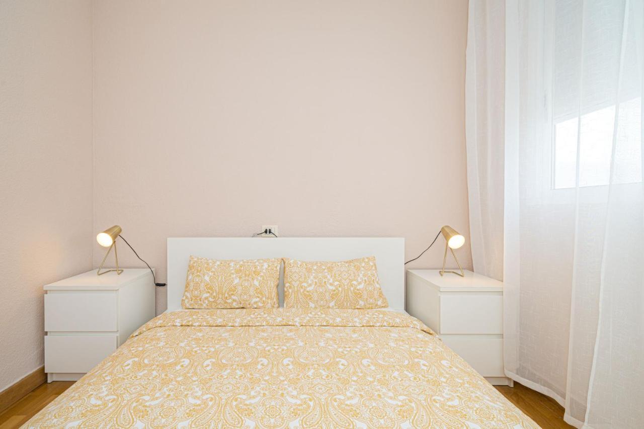 Casa Terra: Apartment 50 Meters From The Beach Torrevieja Kültér fotó
