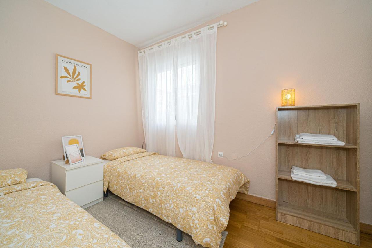Casa Terra: Apartment 50 Meters From The Beach Torrevieja Kültér fotó