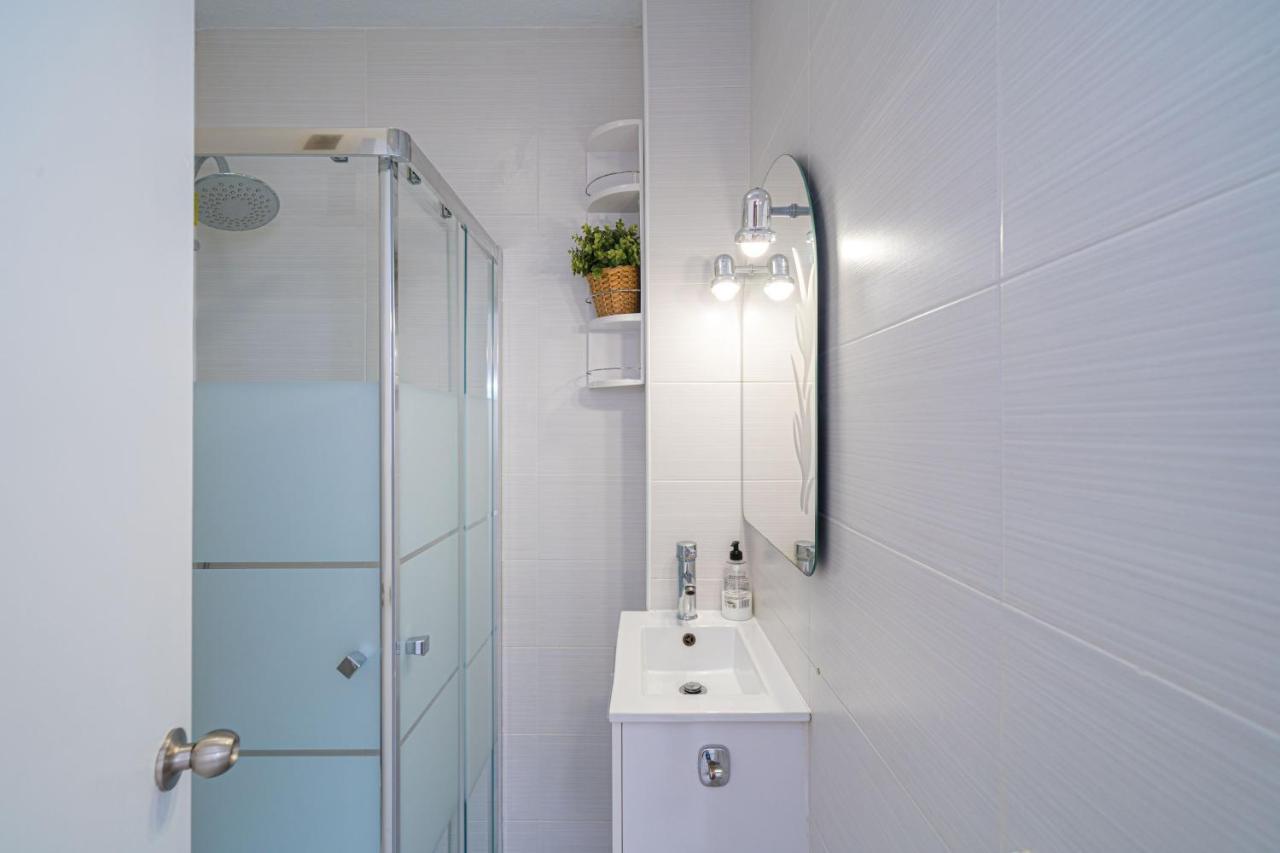 Casa Terra: Apartment 50 Meters From The Beach Torrevieja Kültér fotó